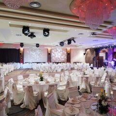 Hotel Ramada Pitesti фото 2
