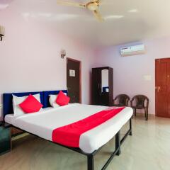 Отель OYO 33458 Colours Fly Guest House Гоа комната для гостей фото 2