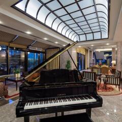 Отель Hilton Izmir интерьер отеля фото 2