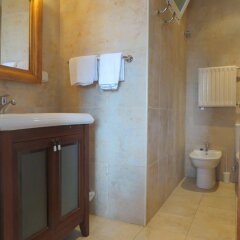 Hotel Lis in Palma de Mallorca, Spain from 309$, photos, reviews - zenhotels.com bathroom
