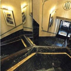 Отель Hôtel Du Lion сауна