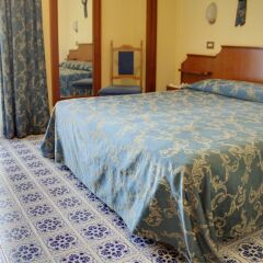 Hotel Bonifacio Фьюджи комната для гостей