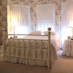 Отель 50 Lincoln Short North Bed and Breakfast