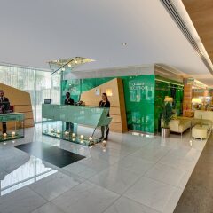 Al Khoory Executive Hotel бассейн