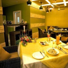 Отель The Sand Gate Inn Мале помещение для мероприятий