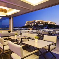 Central Athens Hotel бассейн