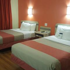 Отель Motel 6 Niagara Falls - New York США, Ниагара-Фолс - отзывы, цены и фото номеров - забронировать отель Motel 6 Niagara Falls - New York онлайн комната для гостей