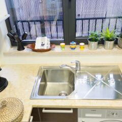 Апартаменты Rossio Penthouse Three-Bedroom Apartment w/ River View and Parking - b в номере