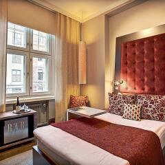 Klaus K Hotel комната для гостей