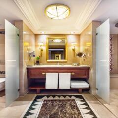 Отель Rixos Premium Bodrum - All Inclusive 5* Стандартный номер разные типы кроватей фото 13