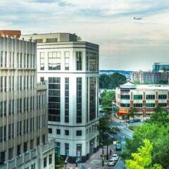 Отель Residence Inn Arlington Courthouse балкон