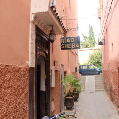 Отель Riad Dar Sheba Марокко, Марракеш - отзывы, цены и фото номеров - забронировать отель Riad Dar Sheba онлайн парковка