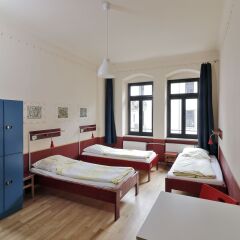 Отель Хостел Mondpalast Dresden Германия, Дрезден - 1 отзыв об отеле, цены и фото номеров - забронировать отель Хостел Mondpalast Dresden онлайн комната для гостей фото 3