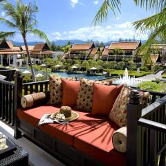 Отель JW Marriott Khao Lak Resort and Spa бассейн