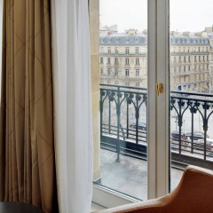 Paris Marriott Champs Elysees Hotel балкон