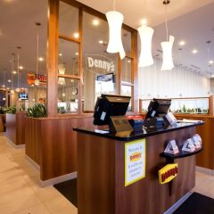 Отель Sandman Hotel & Suites Calgary South Канада, Калгари - отзывы, цены и фото номеров - забронировать отель Sandman Hotel & Suites Calgary South онлайн фото 5
