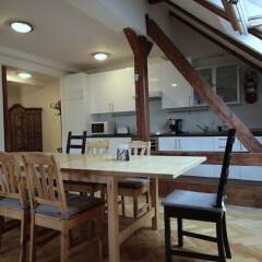 Апартаменты Generous Attic Apartment Прага в номере фото 2