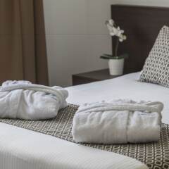 Costantiana Beach Hotel Apartments с домашними животными