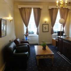 Lonsdale Hotel комната для гостей