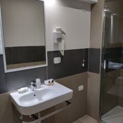 Albatros Hotel Сиракуза ванная