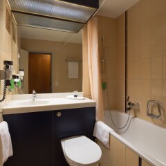Отель STAY@Zurich Airport ванная
