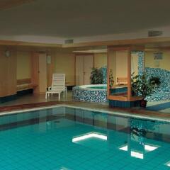 Hotel Venezia Рокка Пьеторе бассейн
