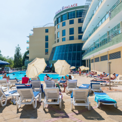 Ivana Palace Hotel бассейн