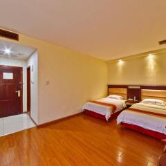 Guangzhou Hengdong Business Hotel сейф в номере