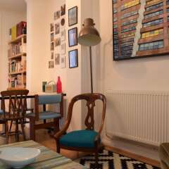 Отель Beautiful, Bright 1-bedroom Home With Garden развлечения