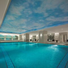 Отель Shangri-La Bosphorus, Istanbul бассейн