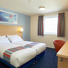 Отель Travelodge Manchester Central комната для гостей фото 4