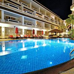 Отель Swissotel Resort Phuket Patong Beach Таиланд, Пхукет - 3 отзыва об отеле, цены и фото номеров - забронировать отель Swissotel Resort Phuket Patong Beach онлайн бассейн