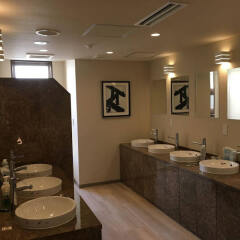 Отель Ueno Station Hostel Oriental 1 Япония, Токио - отзывы, цены и фото номеров - забронировать отель Ueno Station Hostel Oriental 1 онлайн ванная