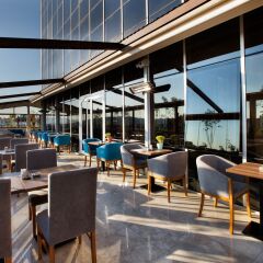 Hilton Garden Inn Kocaeli Sekerpinar Турция, Стамбул - отзывы, цены и фото номеров - забронировать отель Hilton Garden Inn Kocaeli Sekerpinar онлайн гостиничный бар
