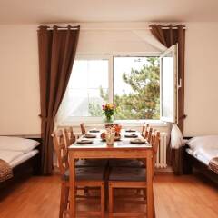 Апартаменты Family Style & Garden Apartments комната для гостей фото 3