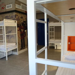 The Post Hostel Израиль, Иерусалим - 3 отзыва об отеле, цены и фото номеров - забронировать отель The Post Hostel онлайн балкон