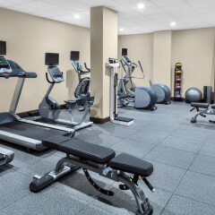 Отель Hampton Inn & Suites Los Angeles/Hollywood США, Лос-Анджелес - 8 отзывов об отеле, цены и фото номеров - забронировать отель Hampton Inn & Suites Los Angeles/Hollywood онлайн фитнесс-зал фото 2