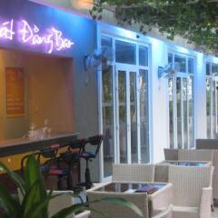 Century Riverside Hotel Hue гостиничный бар