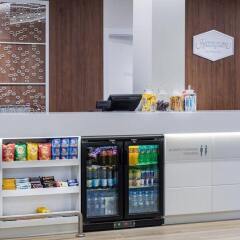 Отель Hampton by Hilton Gdansk Oliwa удобства в номере фото 2