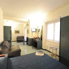 Hotel Tirreno Генуя комната для гостей фото 3