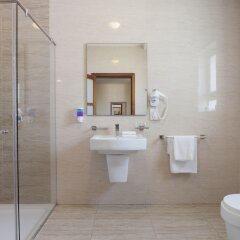 Отель Blubay Apartments Мальта, Гзира - отзывы, цены и фото номеров - забронировать отель Blubay Apartments онлайн ванная