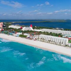 Отель Grand Oasis Cancun - Все включено Мексика, Канкун - 8 отзывов об отеле, цены и фото номеров - забронировать отель Grand Oasis Cancun - Все включено онлайн бассейн