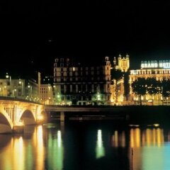 Отель Boscolo Lyon Франция, Лион - отзывы, цены и фото номеров - забронировать отель Boscolo Lyon онлайн приотельная территория фото 2