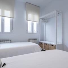 Отель Apartamento Retiro III Испания, Мадрид - отзывы, цены и фото номеров - забронировать отель Apartamento Retiro III онлайн комната для гостей фото 5