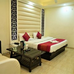 Отель Suzi International Индия, Нью-Дели - отзывы, цены и фото номеров - забронировать отель Suzi International онлайн комната для гостей фото 5