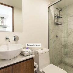 Отель Beautiful Luxury 2BR Apt. in Polanco Мехико ванная