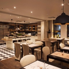 Hotel Fabian гостиничный бар