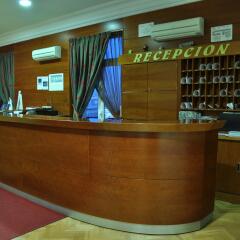 Отель Hostal Luis Xv Мадрид интерьер отеля