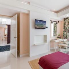 Отель Thavorn Palm Beach Resort Phuket 5* Президентский люкс с различными типами кроватей фото 2
