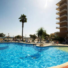Отель Apartamentos Playa Moreia бассейн фото 3